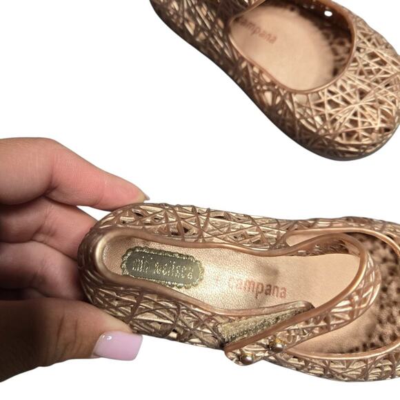 Mini Melissa Campana Gold Girl's Shoes Size: 6 - Picture 2 of 4